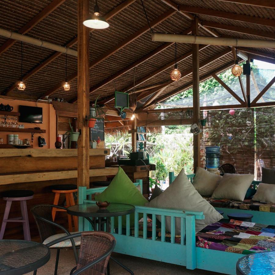 Same Same Bungalows - Eco Friendly Kuta  Exterior photo